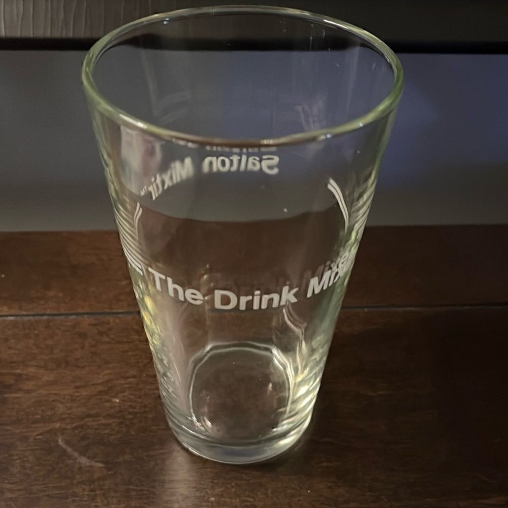 Salton Mixtir Vintage Drink Mixer clear pint glass measuring cup